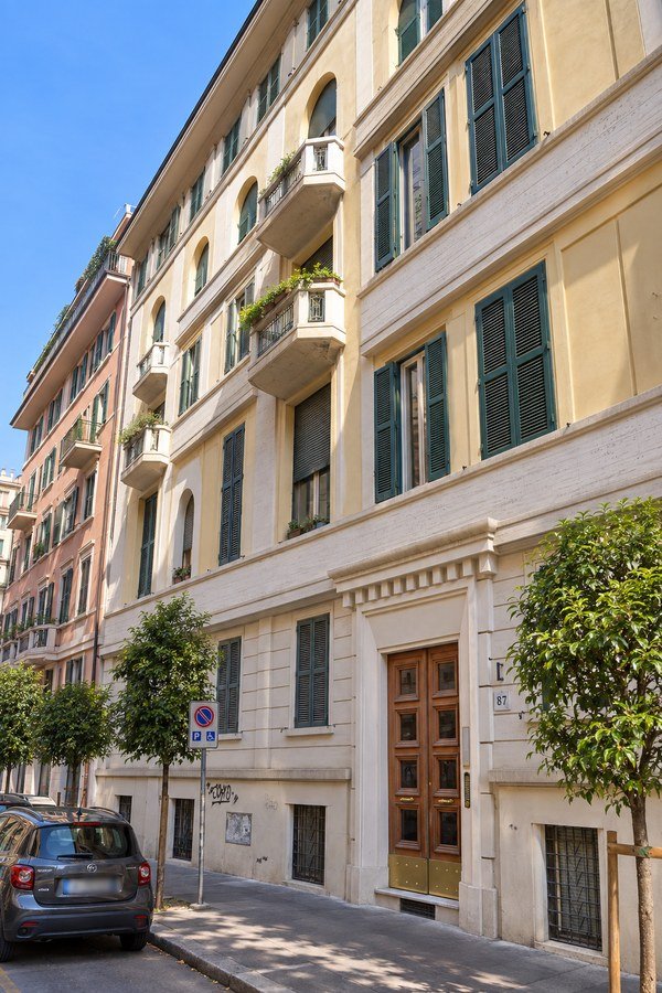 Via Emilio Faà di Bruno, 87
