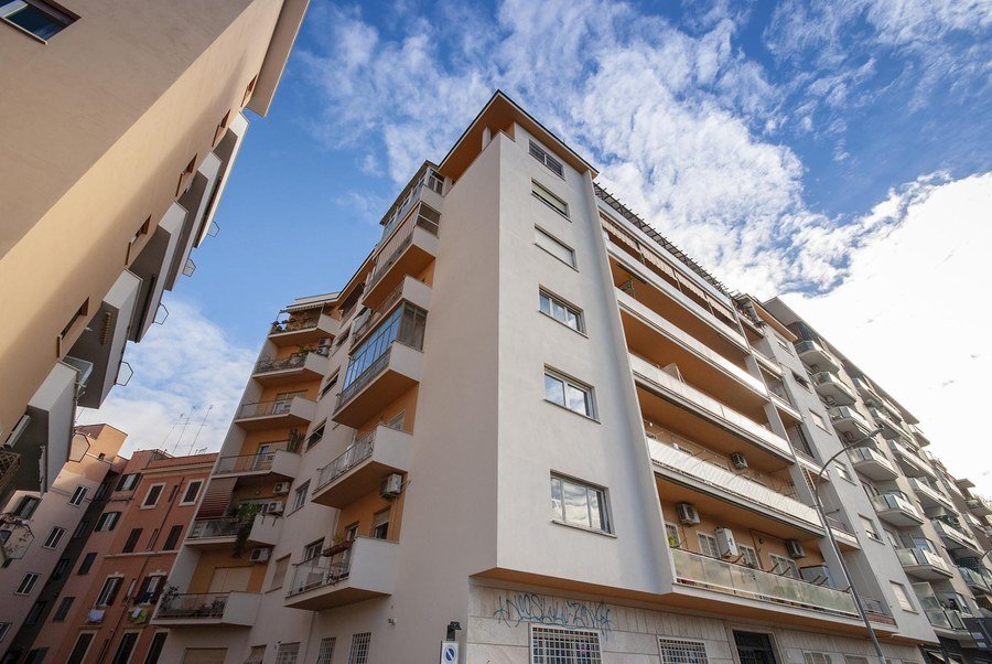 Via San Silverio, 23